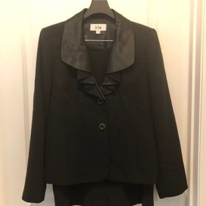 Le Suit 2 Piece Skirt Suit